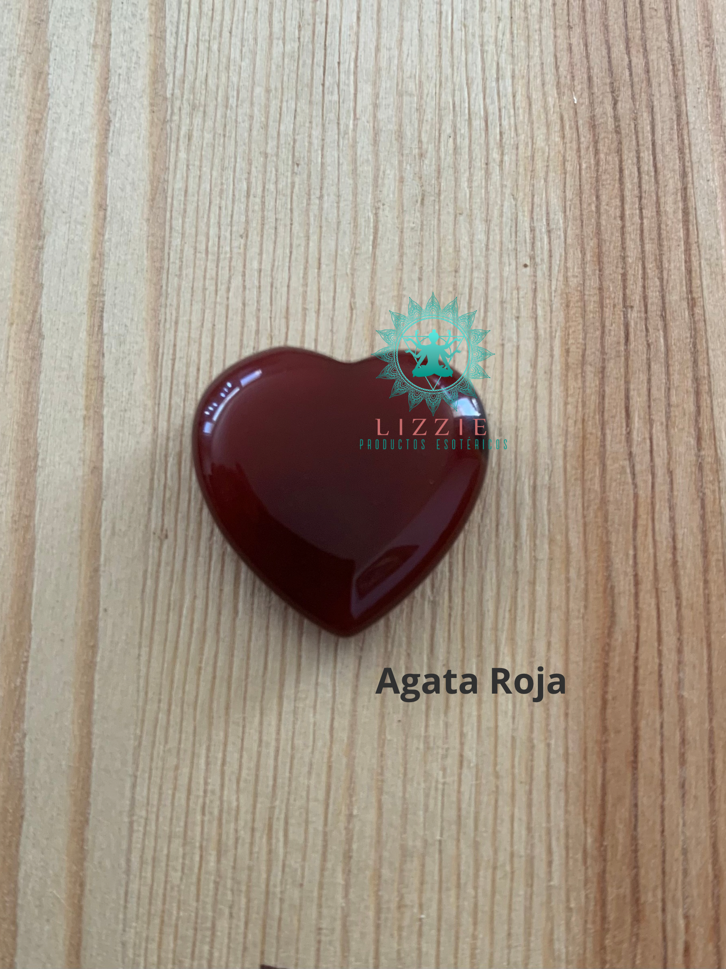 Corazon tallado en cuarzos