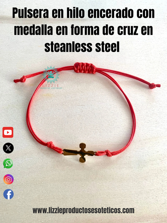 Pulsera en hilo encerado con medalla en forma de cruz de steanless steel