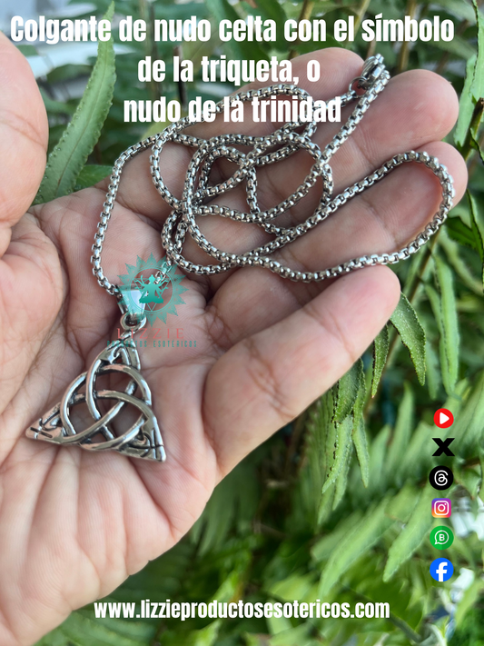 Colgante de Nudo Celta con símbolo de la triqueta o Nudo de la Trinidad