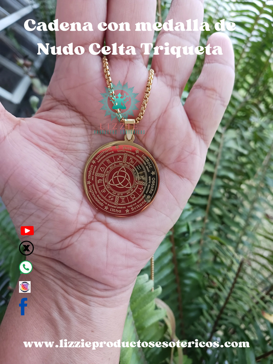 Cadena con medalla de Nudo Celta Triqueta